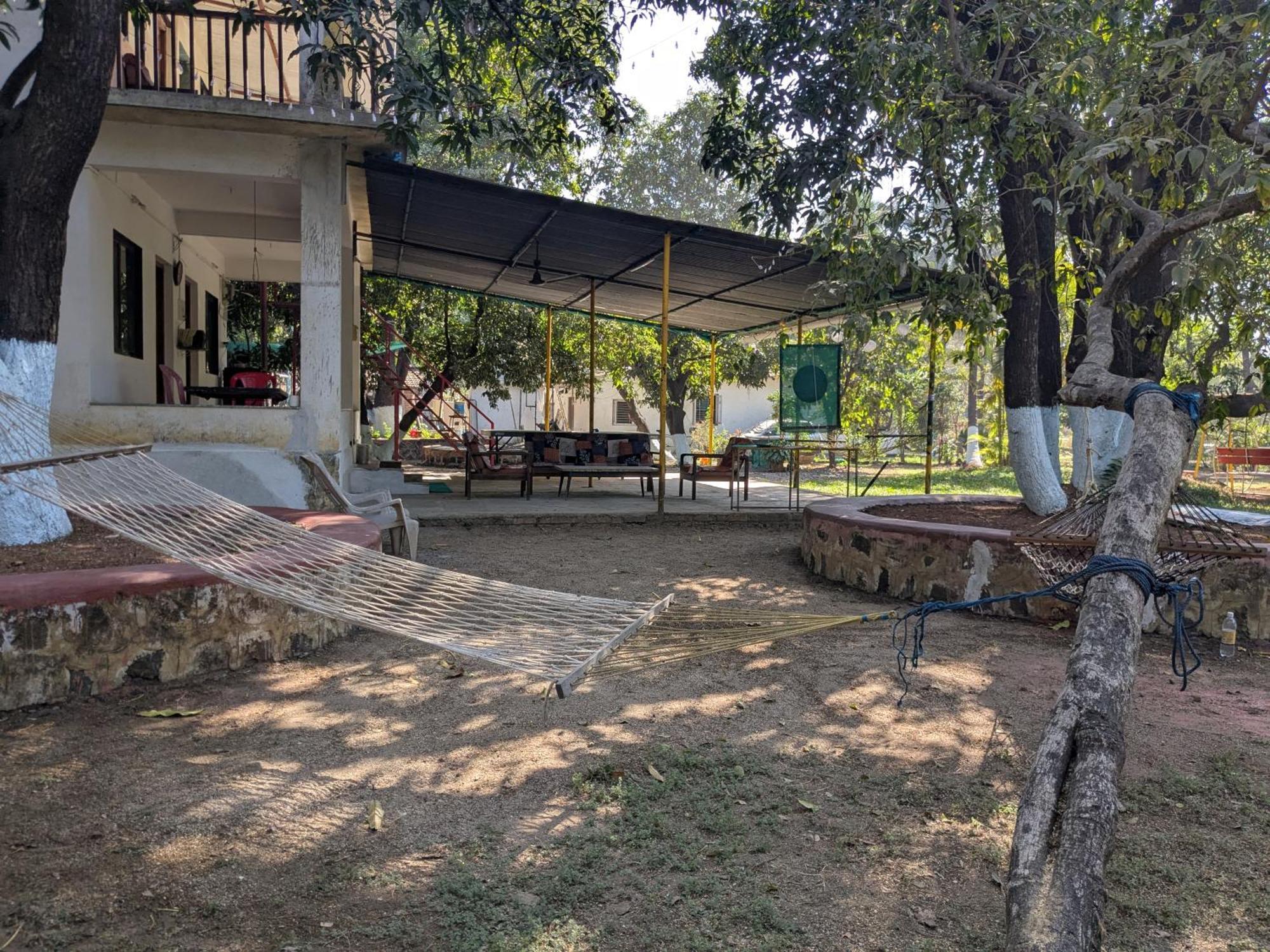 Shree Holidays Alībāg Exterior foto